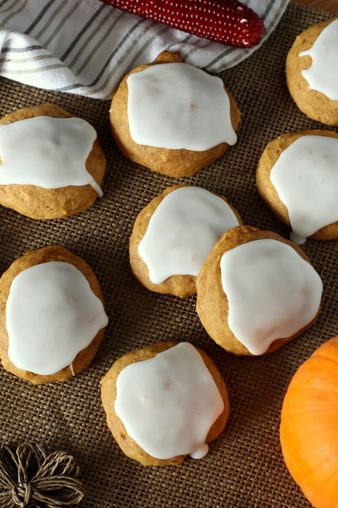 famous-soft-glazed-pumpkin-cookies-3-683x1024.jpg