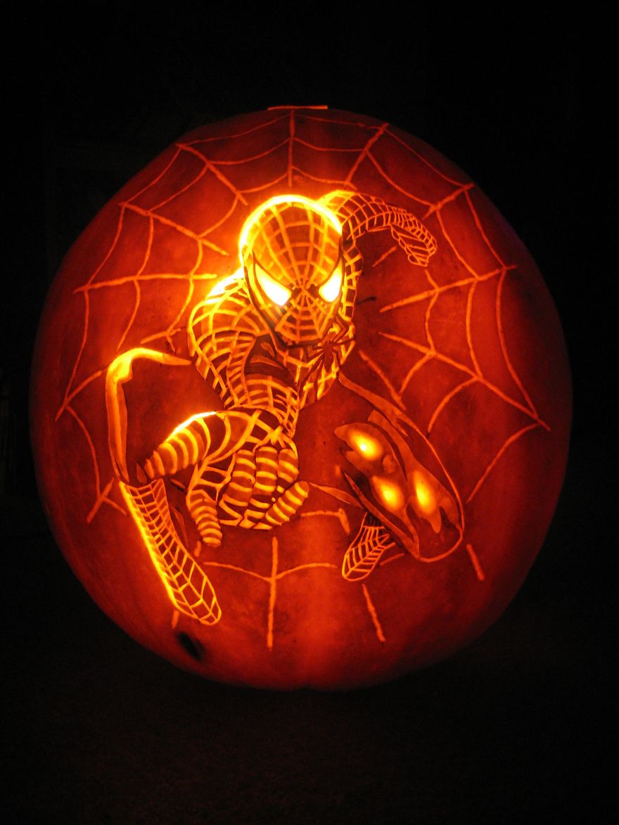 pumpkin-spiderman-59e740fd20722_880.jpg